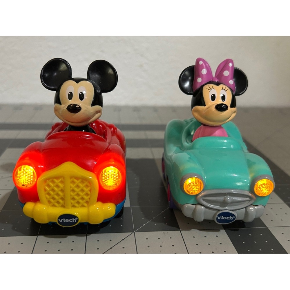 VTech Go Go Smart Wheels Disney Mickey and Minnie Mouse Toy Cars Set Light Up